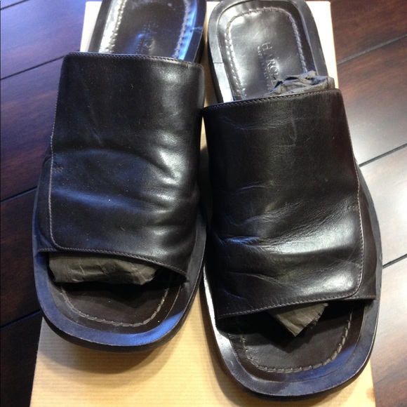 Harold Powell Brown Leather Sandals - Picture 5 of 6